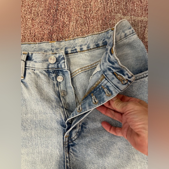 MNG by Mango high waist straight leg crop jeans light wash size 6 frayed hem - Picture 3 of 12